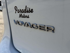 Used 2021  Chrysler Voyager LXI FWD at Paradise Motors near Lansing&comma; MI