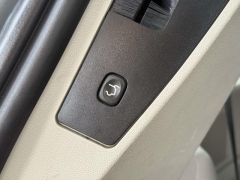 Used 2016  Chrysler Town & Country 4d Wagon Touring at Paradise Motors near Lansing&comma; MI