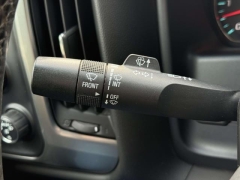 Used 2017  Chevrolet Silverado 1500 4WD Double Cab LT at Paradise Motors near Lansing&comma; MI