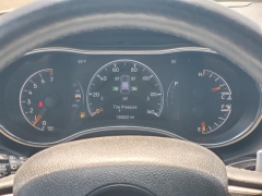 Used 2015  Jeep Grand Cherokee 4d SUV 4WD Limited at Paradise Motors near Lansing&comma; MI