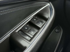 Used 2017  Chevrolet Cruze 4d Sedan Premier at Paradise Motors near Lansing&comma; MI