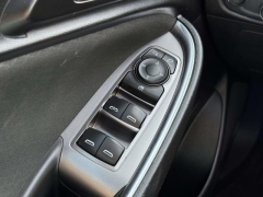 Used 2018  Chevrolet Malibu 4d Sedan LT at Paradise Motors near Lansing&comma; MI