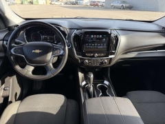 Used 2018  Chevrolet Traverse 4d SUV FWD LT Cloth w/1LT at Paradise Motors near Lansing, MI