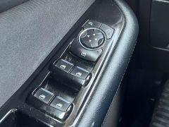 Used 2018 Ford Edge 4d SUV AWD SEL V6 at Paradise Motors near Lansing, MI