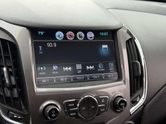 Used 2018 Chevrolet Cruze 4d Hatchback LT Auto at Paradise Motors near Lansing, MI