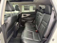 Used 2017  Nissan Murano 4d SUV AWD Platinum &lpar;2017&period;5&rpar; at Paradise Motors near Lansing&comma; MI