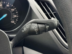 Used 2017  Ford Escape 4d SUV 4WD SE at Paradise Motors near Lansing&comma; MI