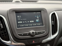 Used 2018  Chevrolet Equinox 4d SUV FWD LT w&sol;1LT at Paradise Motors near Lansing&comma; MI