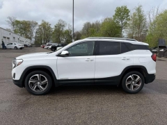 Used 2019  GMC Terrain 4d SUV FWD SLT 1&period;5L Turbo at Paradise Motors near Lansing&comma; MI