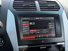 Used 2012  Ford Explorer 4d SUV 4WD Limited at Paradise Motors near Lansing&comma; MI