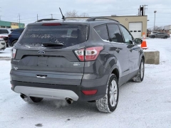 Used 2018  Ford Escape 4d SUV 4WD SEL at Paradise Motors near Lansing&comma; MI