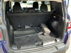 Used 2016  Jeep Renegade 4d SUV 4WD Trailhawk at Paradise Motors near Lansing, MI