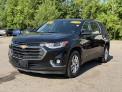Used 2018  Chevrolet Traverse 4d SUV FWD LT Cloth w&sol;1LT at Paradise Motors near Lansing&comma; MI