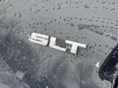 Used 2016  GMC Acadia 4d SUV AWD SLT-2 at Paradise Motors near Lansing&comma; MI