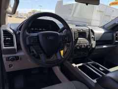 Used 2017  Ford F-150 4WD SuperCrew XLT 5 1/2 at Paradise Motors near Lansing, MI