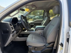 Used 2017  Ford F-150 4WD SuperCrew XLT 5 1/2 at Paradise Motors near Lansing, MI