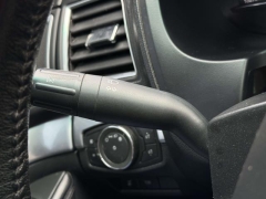 Used 2017  Ford Explorer 4d SUV 4WD Limited at Paradise Motors near Lansing&comma; MI