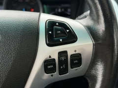 Used 2015  Ford Explorer 4d SUV 4WD Limited at Paradise Motors near Lansing&comma; MI