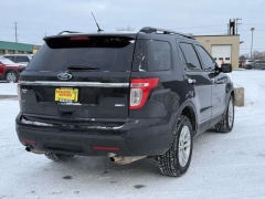Used 2013  Ford Explorer 4d SUV 4WD XLT at Paradise Motors near Lansing&comma; MI