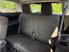 Used 2017  GMC Acadia 4d SUV AWD SLE-2 V6 at Paradise Motors near Lansing&comma; MI