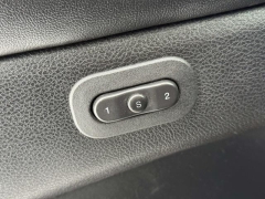 Used 2011  Jeep Grand Cherokee 4d SUV 4WD Overland at Paradise Motors near Lansing&comma; MI