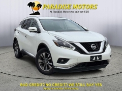  2018 Nissan Murano 4d SUV AWD Platinum at Paradise Motors near Lansing&comma; MI