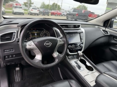 Used 2017  Nissan Murano 4d SUV AWD Platinum &lpar;2017&period;5&rpar; at Paradise Motors near Lansing&comma; MI