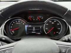 Used 2017  Chevrolet Cruze 4d Sedan Premier at Paradise Motors near Lansing&comma; MI