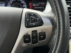 Used 2013  Ford Taurus 4d Sedan SEL V6 at Paradise Motors near Lansing, MI