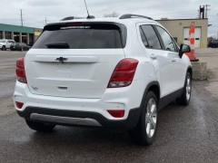 Used 2018  Chevrolet Trax 4d SUV FWD LT at Paradise Motors near Lansing&comma; MI