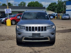 Used 2015  Jeep Grand Cherokee 4d SUV 4WD Limited at Paradise Motors near Lansing&comma; MI