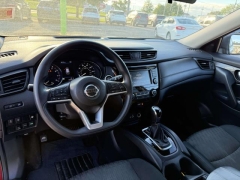Used 2019  Nissan Rogue 4d SUV AWD SV at Paradise Motors near Lansing&comma; MI