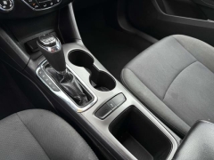 Used 2017  Chevrolet Cruze 4d Sedan LT Auto at Paradise Motors near Lansing, MI