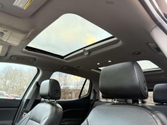 Used 2017  GMC Acadia AWD 4dr SLT w&sol;SLT-1 at Paradise Motors near Lansing&comma; MI