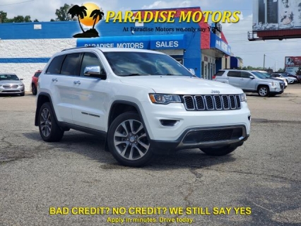 Used 2018 Jeep Grand Cherokee 4d SUV 4WD Limited V6 at Paradise Motors near Lansing, MI