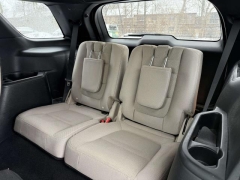 Used 2018  Ford Explorer 4d SUV 4WD XLT at Paradise Motors near Lansing&comma; MI