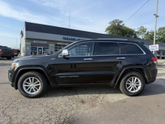 Used 2015  Jeep Grand Cherokee 4d SUV 4WD Limited at Paradise Motors near Lansing&comma; MI