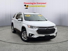 Used 2018  Chevrolet Traverse 4d SUV FWD LT Cloth w/1LT at Paradise Motors near Lansing, MI
