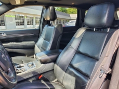 Used 2019  Jeep Grand Cherokee 4d SUV 4WD Limited V6 at Paradise Motors near Lansing&comma; MI