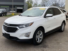 Used 2018 Chevrolet Equinox 4d SUV AWD LT w/2LT at Paradise Motors near Lansing, MI