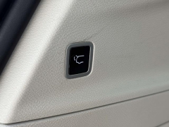 Used 2021  Chrysler Voyager LXI FWD at Paradise Motors near Lansing&comma; MI