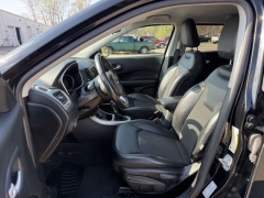 Used 2018  Jeep Compass 4d SUV 4WD Latitude at Paradise Motors near Lansing&comma; MI