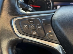 Used 2020  Chevrolet Equinox 4d SUV AWD LT w&sol;2LT at Paradise Motors near Lansing&comma; MI