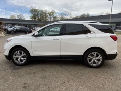 Used 2018 Chevrolet Equinox 4d SUV AWD LT w/2LT at Paradise Motors near Lansing, MI