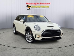  2017 MINI Clubman Cooper S ALL4 at Paradise Motors near Lansing, MI