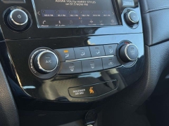 Used 2019  Nissan Rogue 4d SUV AWD SV at Paradise Motors near Lansing&comma; MI