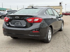 Used 2018  Chevrolet Cruze 4d Sedan LT Auto at Paradise Motors near Lansing&comma; MI