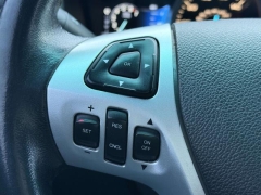 Used 2013  Ford Explorer 4d SUV 4WD XLT at Paradise Motors near Lansing&comma; MI