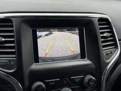 Used 2019  Jeep Grand Cherokee 4d SUV 4WD Laredo at Paradise Motors near Lansing&comma; MI