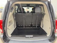Used 2019  Dodge Grand Caravan 4d Wagon SXT at Paradise Motors near Lansing&comma; MI